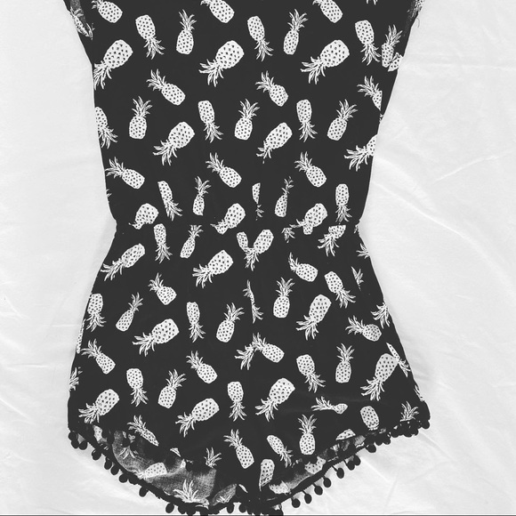 Romper - Picture 1 of 2